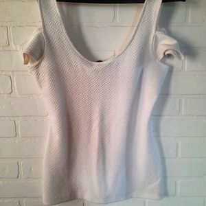 GUESS Fitted White Textured Open Shoulder Top